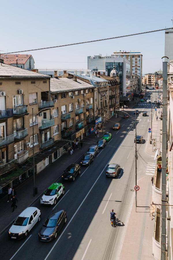 Constantin Inn Ni Екстериор снимка