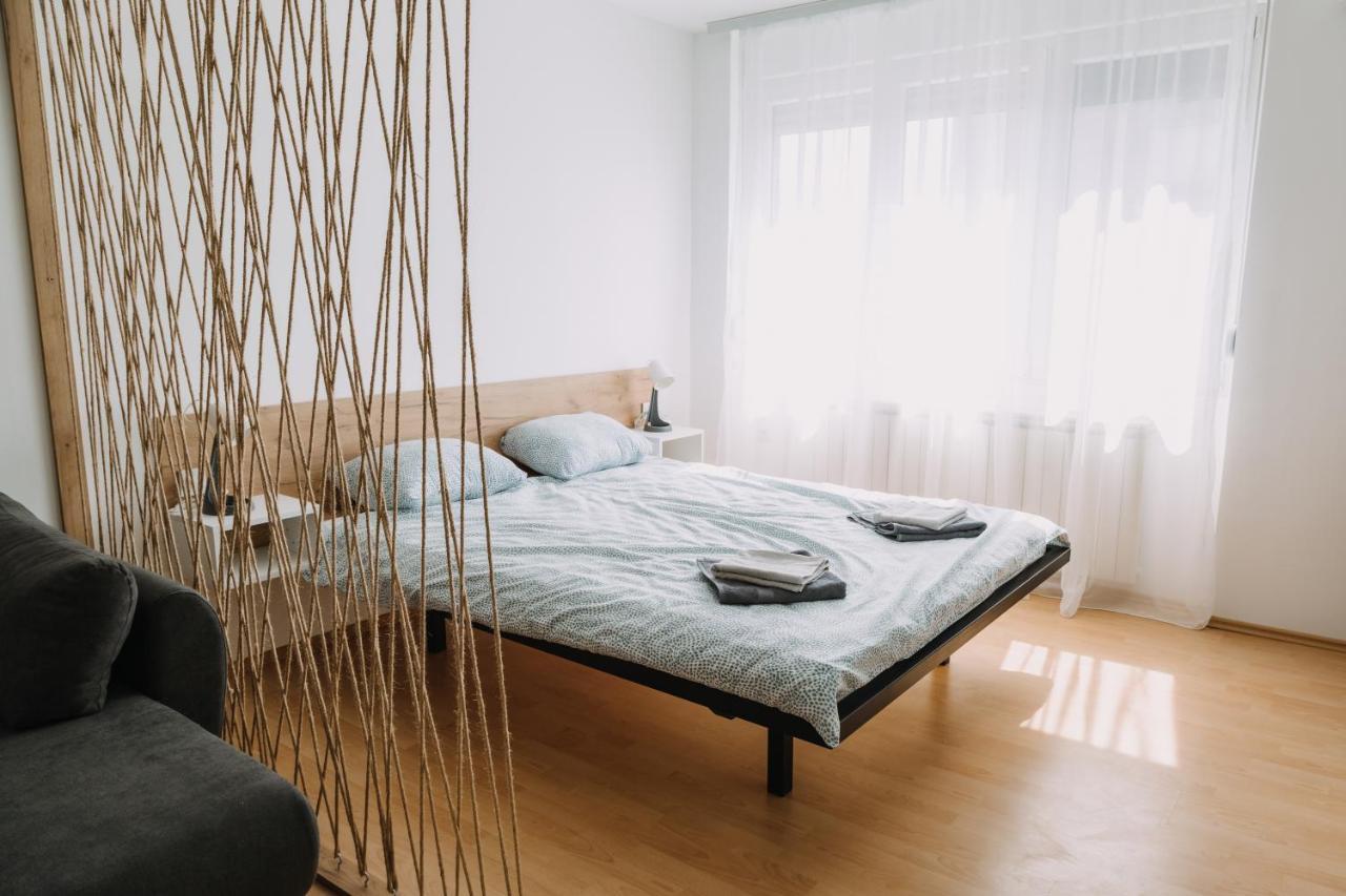 Constantin Inn Ni Екстериор снимка