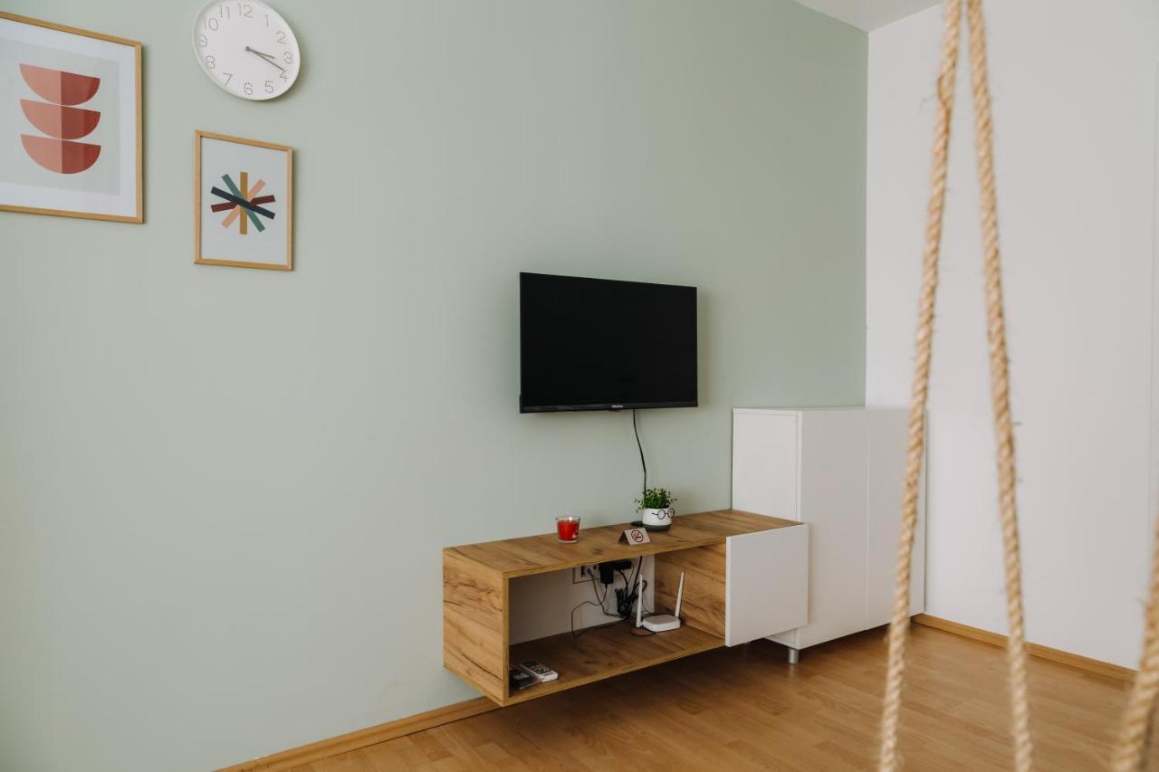 Constantin Inn Ni Екстериор снимка